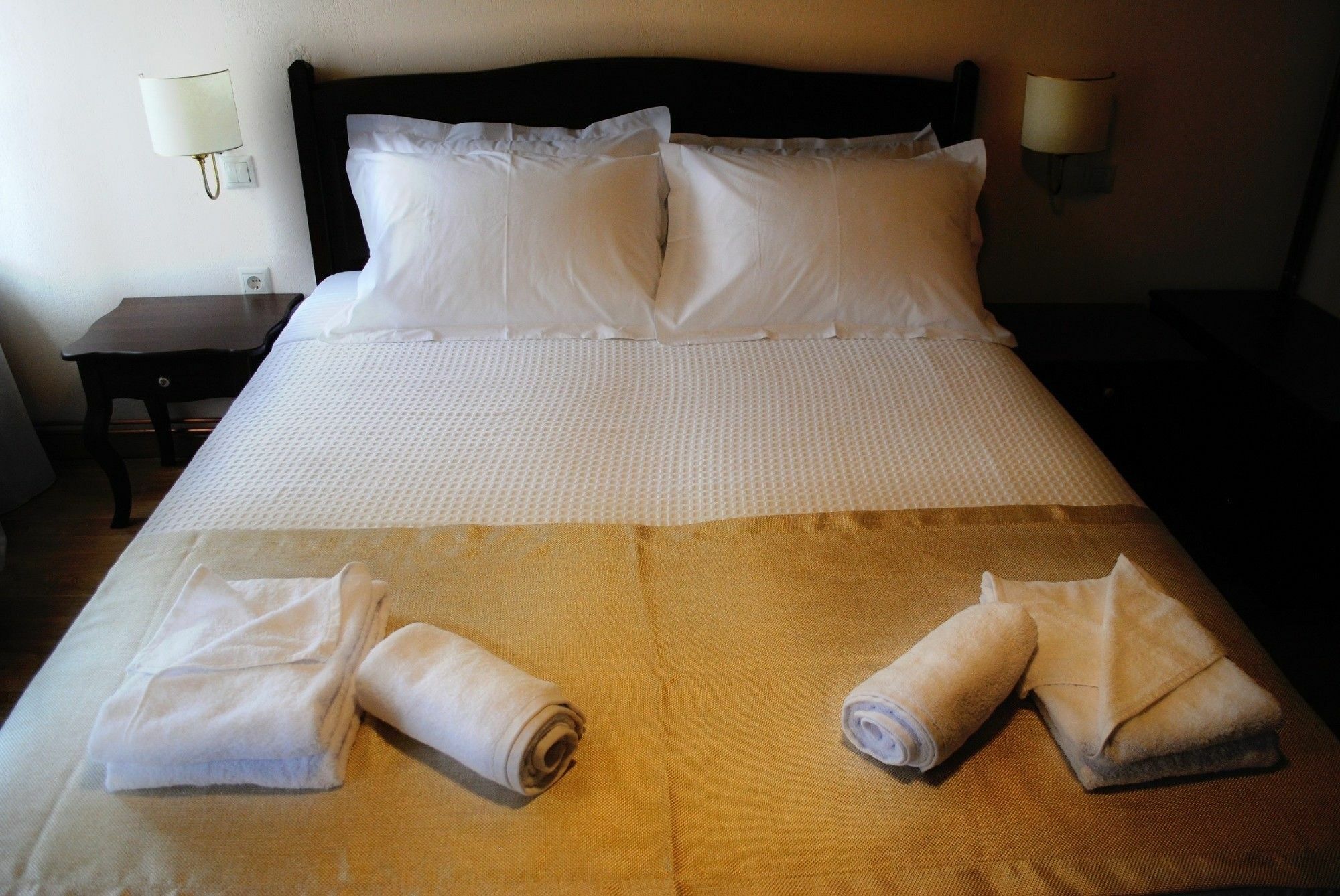 Chorostasi Mansion Hotel Arnaia Ngoại thất bức ảnh
