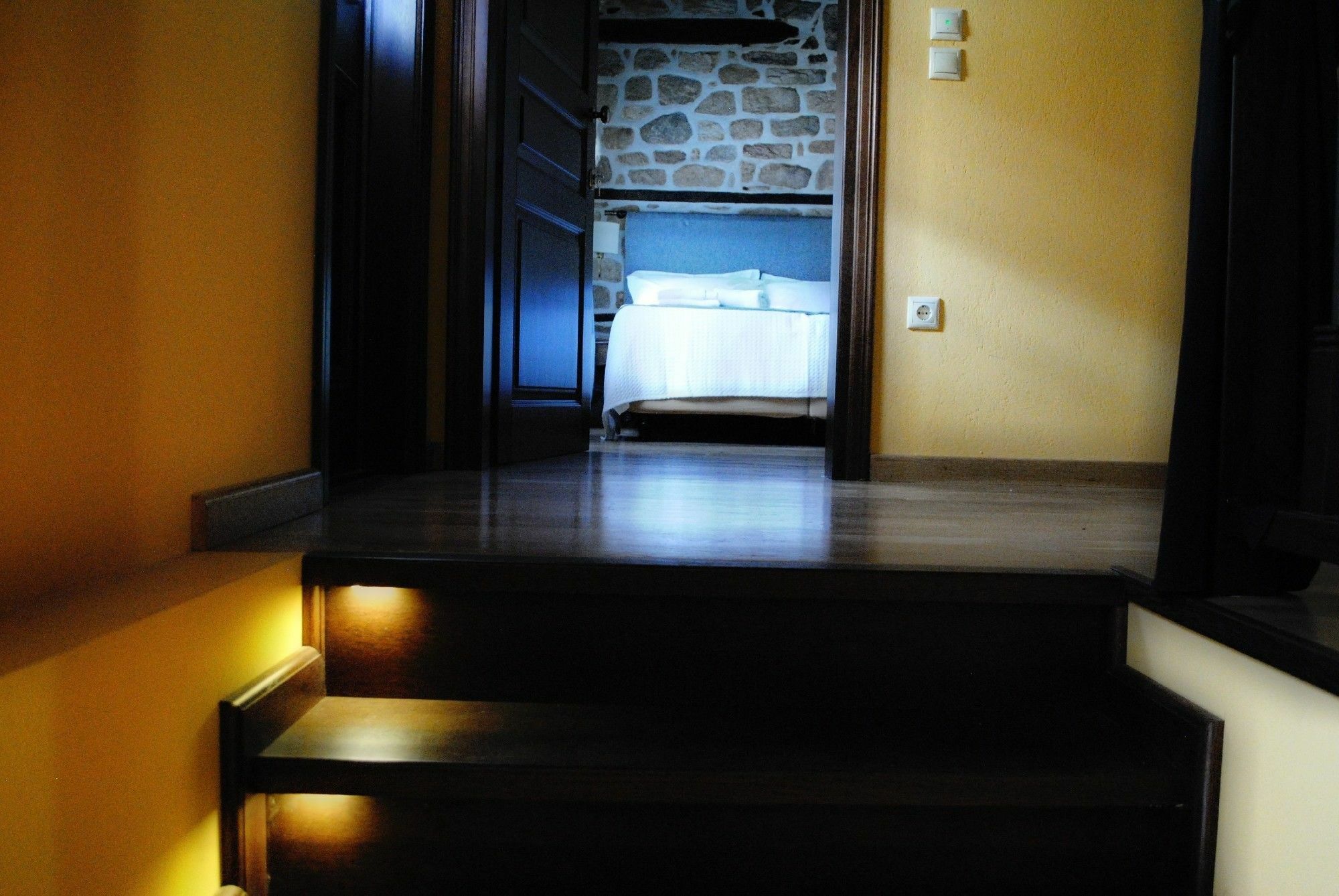 Chorostasi Mansion Hotel Arnaia Ngoại thất bức ảnh